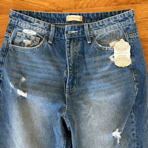 NWT Altar’d State Dark Wash Distressed Denim Jeans size 30 - Picture 2 of 6